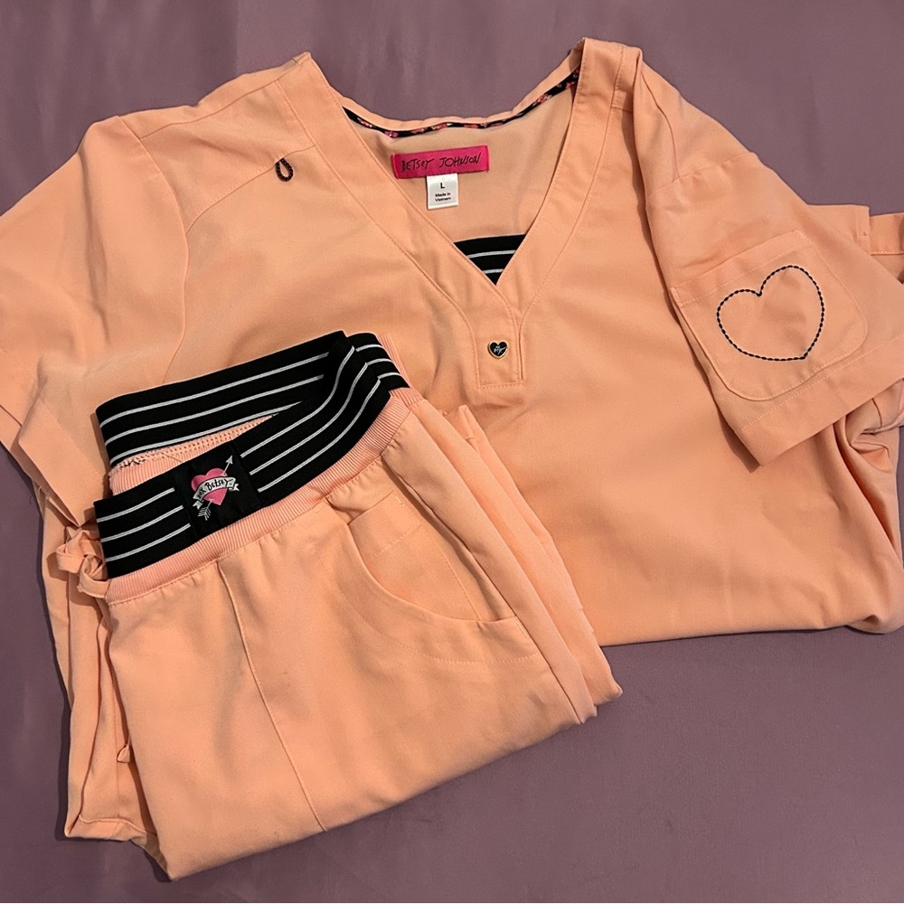Betsey Johnson Peach Kids Short Sleeve Tee Set
